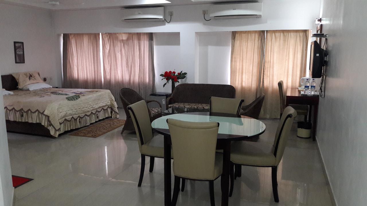 Hotel Aroma Residency Tinsukia Exterior foto