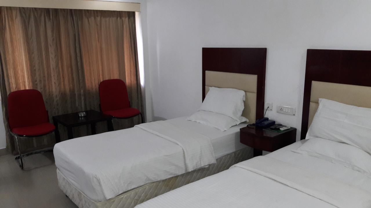 Hotel Aroma Residency Tinsukia Exterior foto